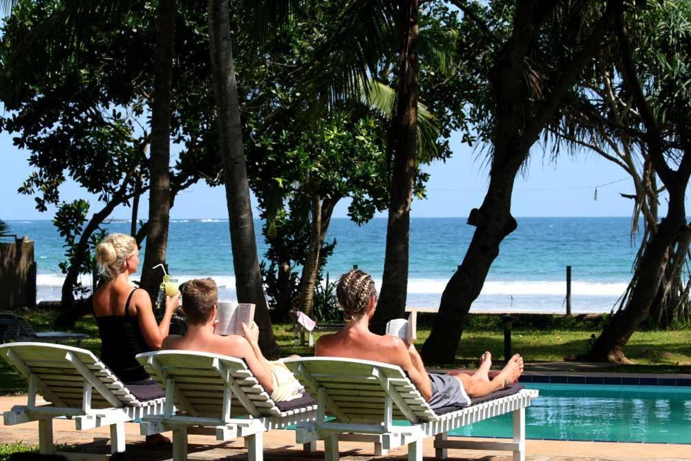 Mawella Beach Resort Tangalle Esterno foto